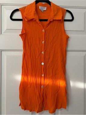 Vintage TESS Sleeveless 100% Silk Button-Down Collared Blouse
